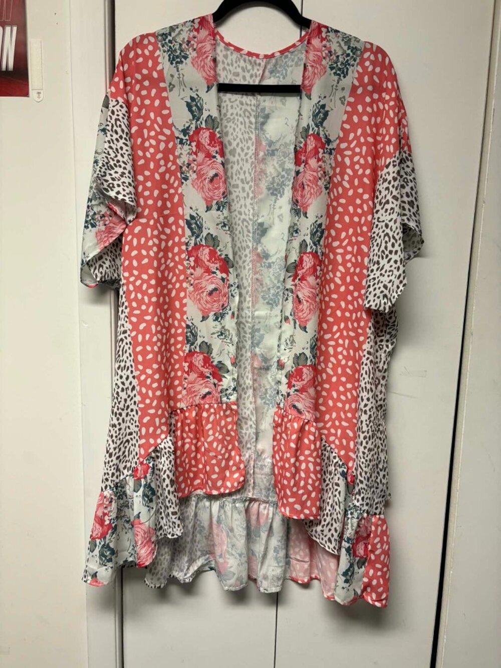 Floral Leopard Print Ruffle Trim Short Sleeve Open Kimono Blouse Medium